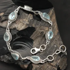 Armband Blauer Topas Edelstein Teardrop Facettenschliff edles Damen Armschmuck 925 Silber Schmuck