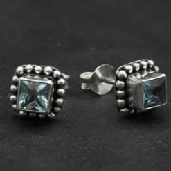 Blauer Topas Ohrstecker Quadrat 8mm 925 Silber (Paar)