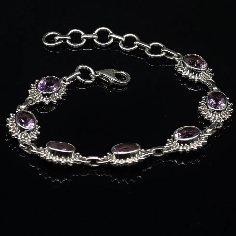 Edelstein Armschmuck 925 Silber Amethyst Oval verziert Facettenschliff edles Damen Armschmuck
