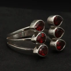 Granat Ring Silber größenverstellbar edles modernes Design