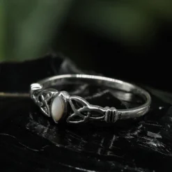 Keltischer Ring mit Perlmutt in Keltenknoten gefasst 925 Silber Damen Mädchen