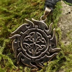 keltische Sonne Bronzeschmuck Anhänger