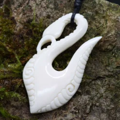 Knochenschmuck Maori Kettenanhänger