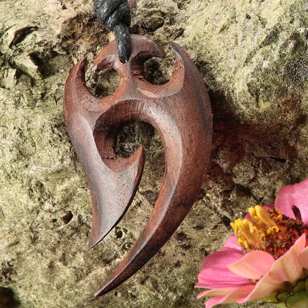 Luis Maori Holz Schmuck Kettenanhänger