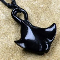 Manta Hornschmuck Anhänger Kettenanhänger