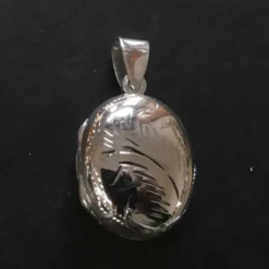 Medaillon oval fein verziert Schmuck aus edlem 925 Silber