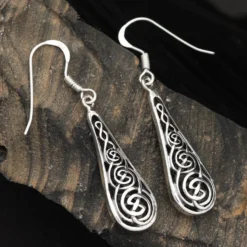 Ohrhänger keltischer Knoten in Tropfenform 925 Silber Paarpreis