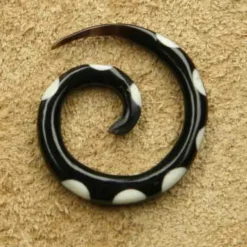 Ohrpiercing Spirale Horn weiß 2 -14 mm