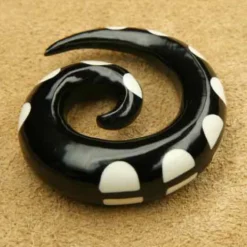 Ohrpiercing Spirale Horn weiß 2 -14 mm