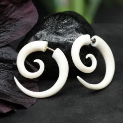 Ohrschmuck Fake Piercing Spirale 2,5 cm Knochen Ohrring (Paar)