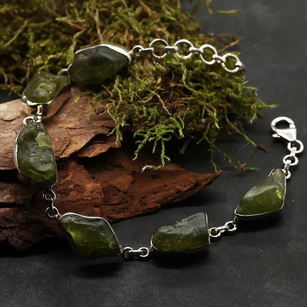 Peridot Armband Silber einreihig Rohsteine edler Armschmuck aus Sterlingsilber