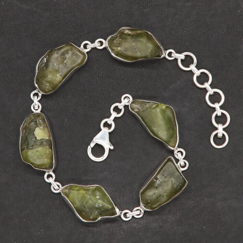 Peridot Armband Silber einreihig Rohsteine edler Armschmuck aus Sterlingsilber