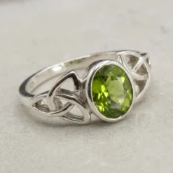 Peridot Ring Edelstein Damenring keltisches Design Silberring 925 Silber