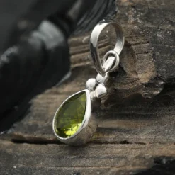 Peridot Steinschmuck Anhänger 925 Silber