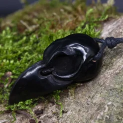 Raben Schädel Schmuck Anhänger Horn Kette