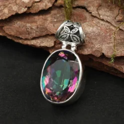 Regenbogen Magic Quarz edler Anhänger Steinschmuck magic colour