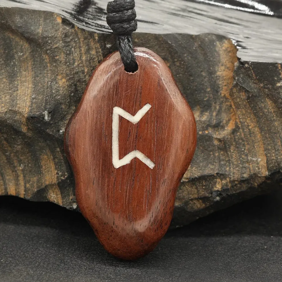Rune Holz Schmuck perthro - älteres Futhark
