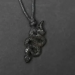 Schlange 3cm Horn Anhänger geschnitzter Schmuck