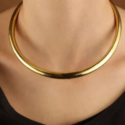 Schlichter Halsreif Collier Design Messing runde Halskette