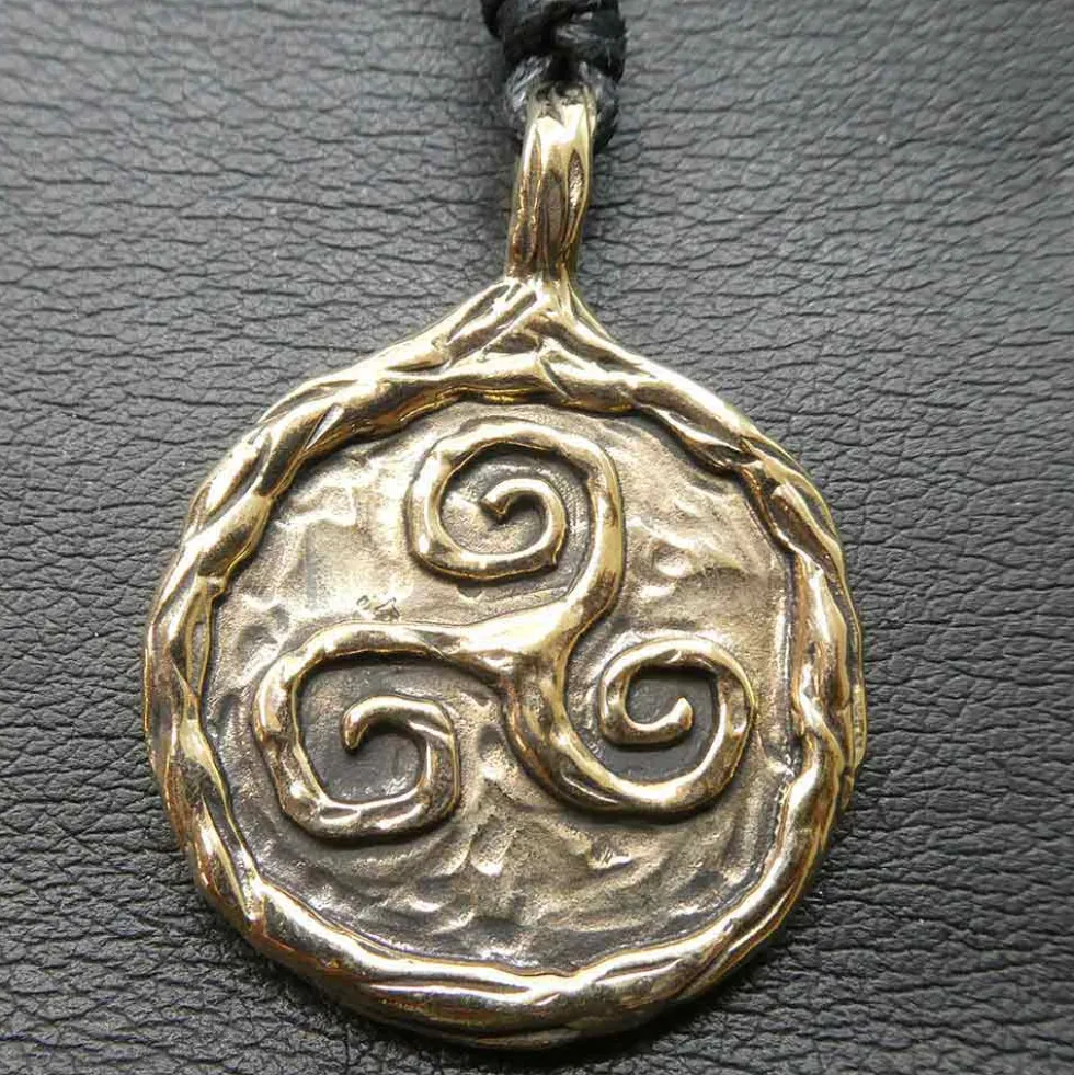 Triskel Bronze Kette Anhänger Mittelalter