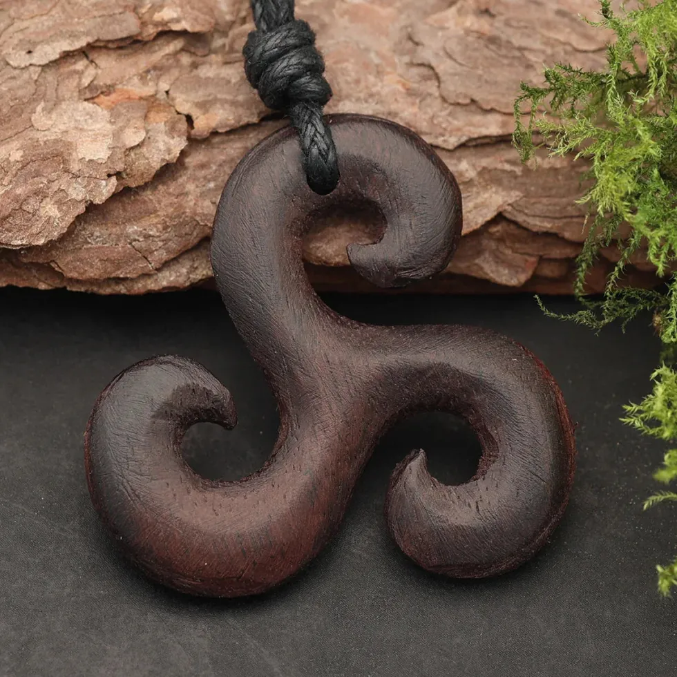 Triskel Halskette keltischer Schmuck Halskette Kettenanhänger