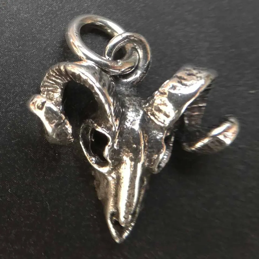 Widder Schmuck Anhänger aus 925 Silber Widderkopf