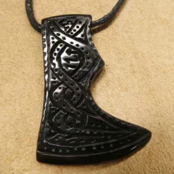 Wikinger Axt Hornschmuck Anhänger handgefertigter Schmuck